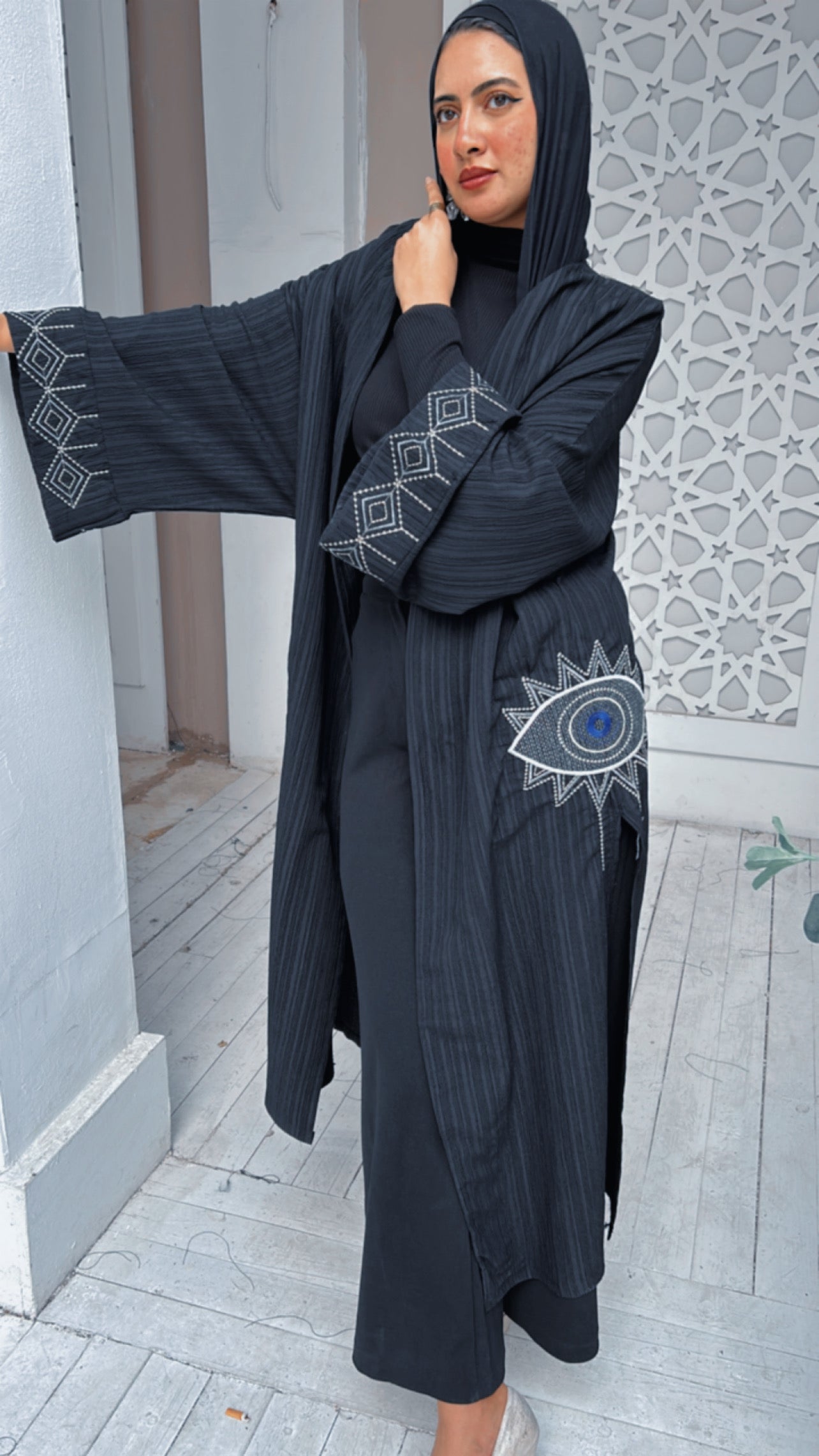 Embroidered cardigan