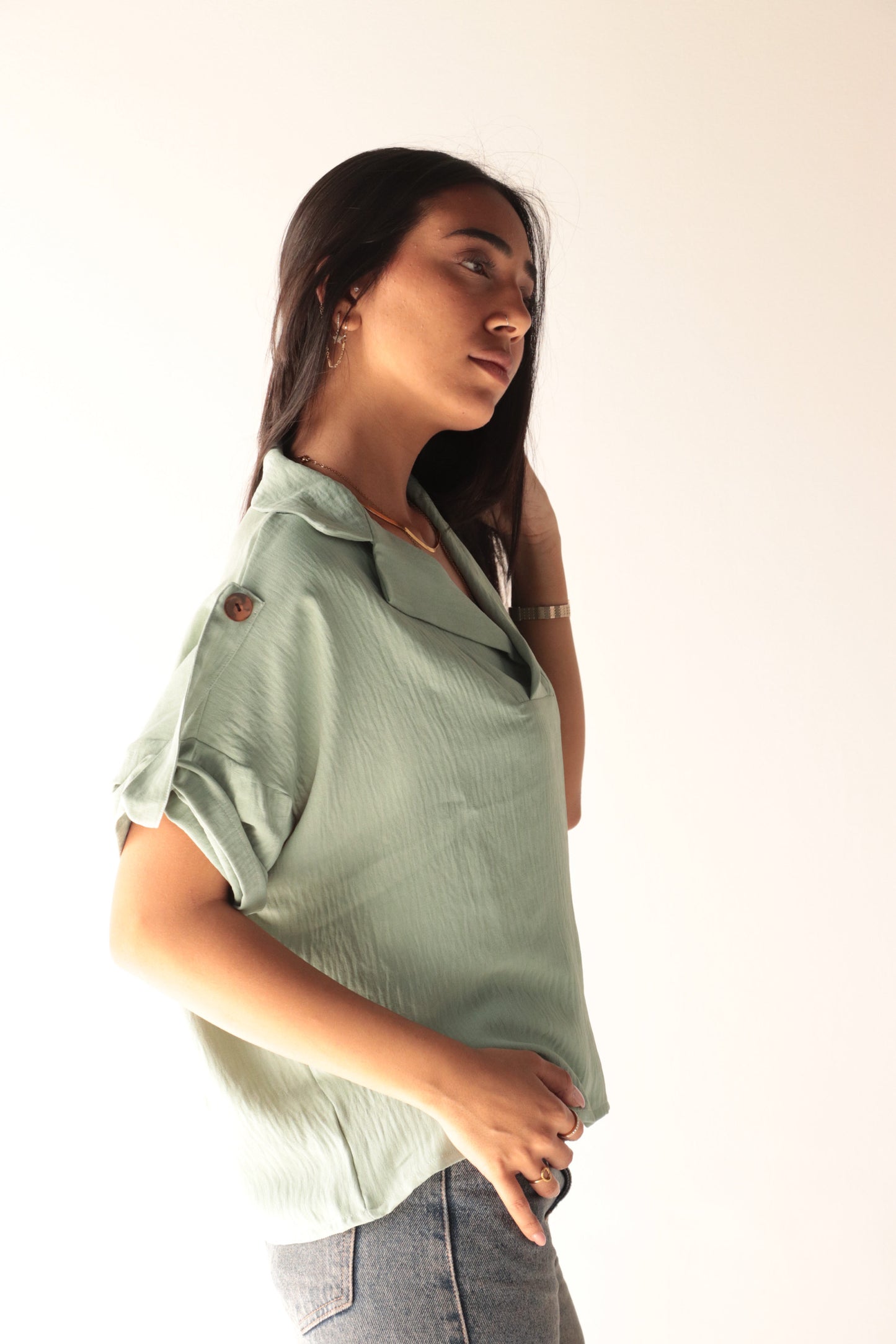 Croped basteel green crepe blouse