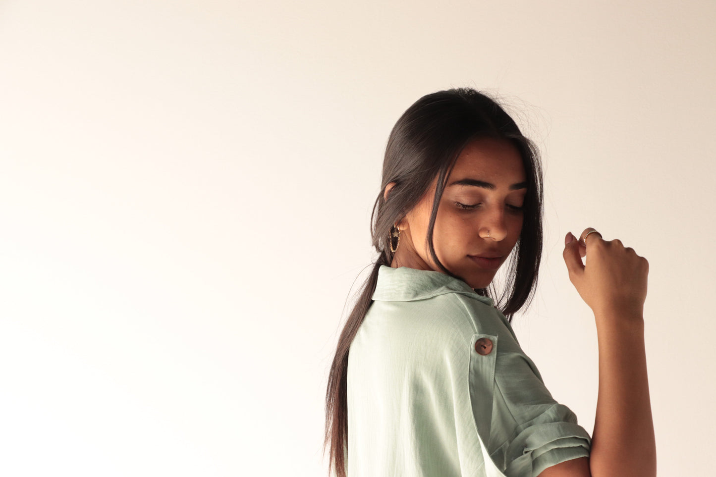 Croped basteel green crepe blouse