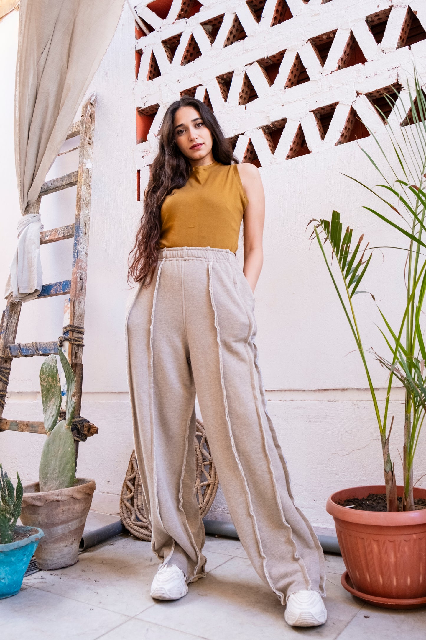 shania pants