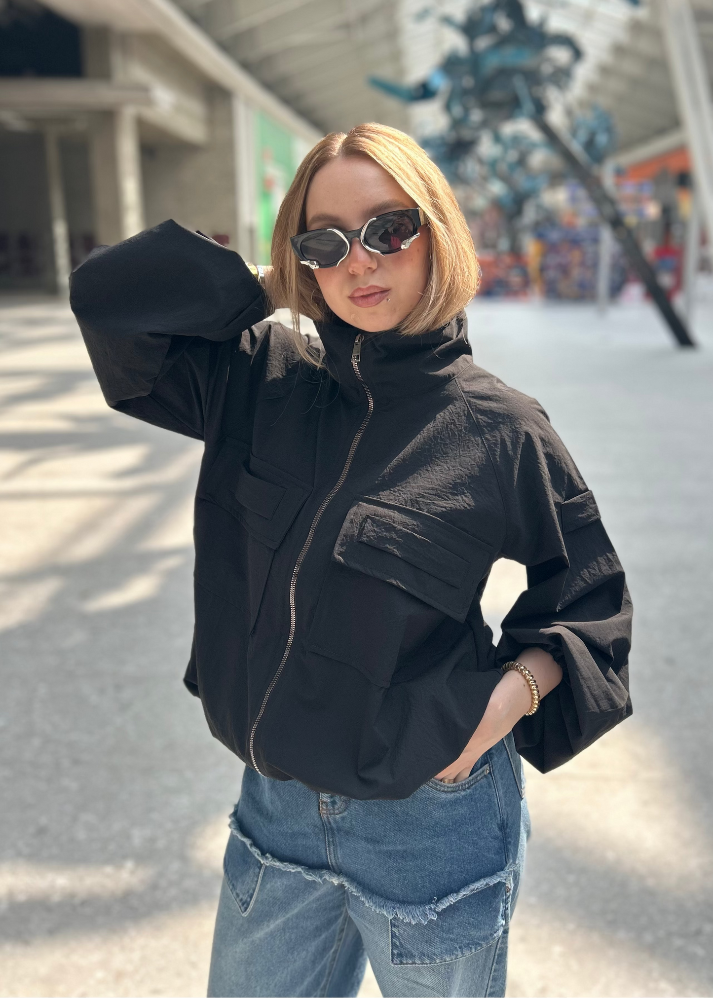 C.G jacket black