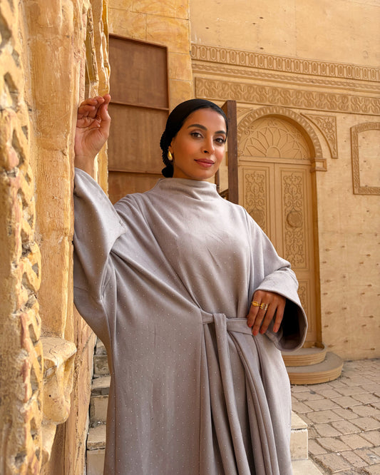 suede studs abaya (gray)