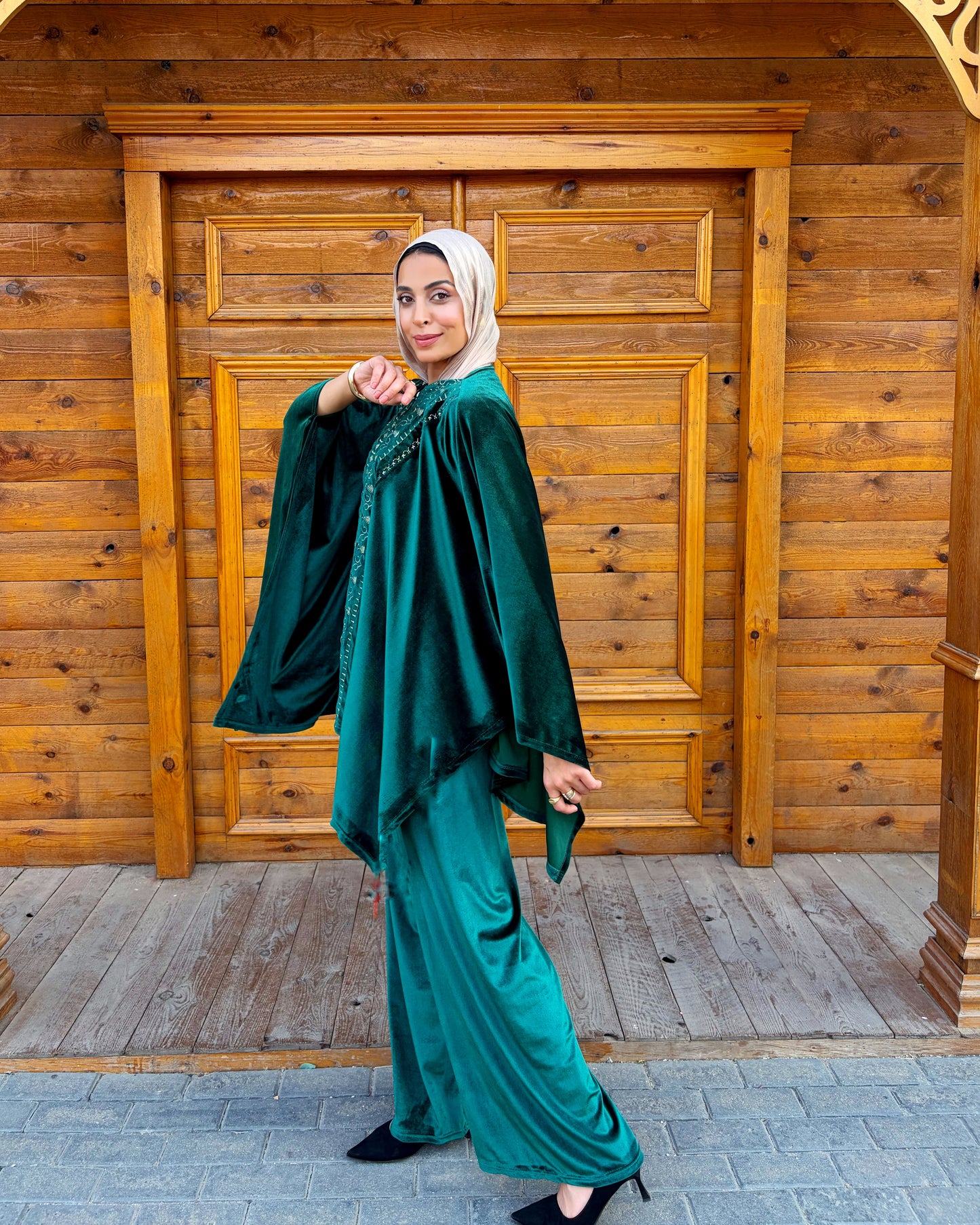 velvet embrodery set (green)