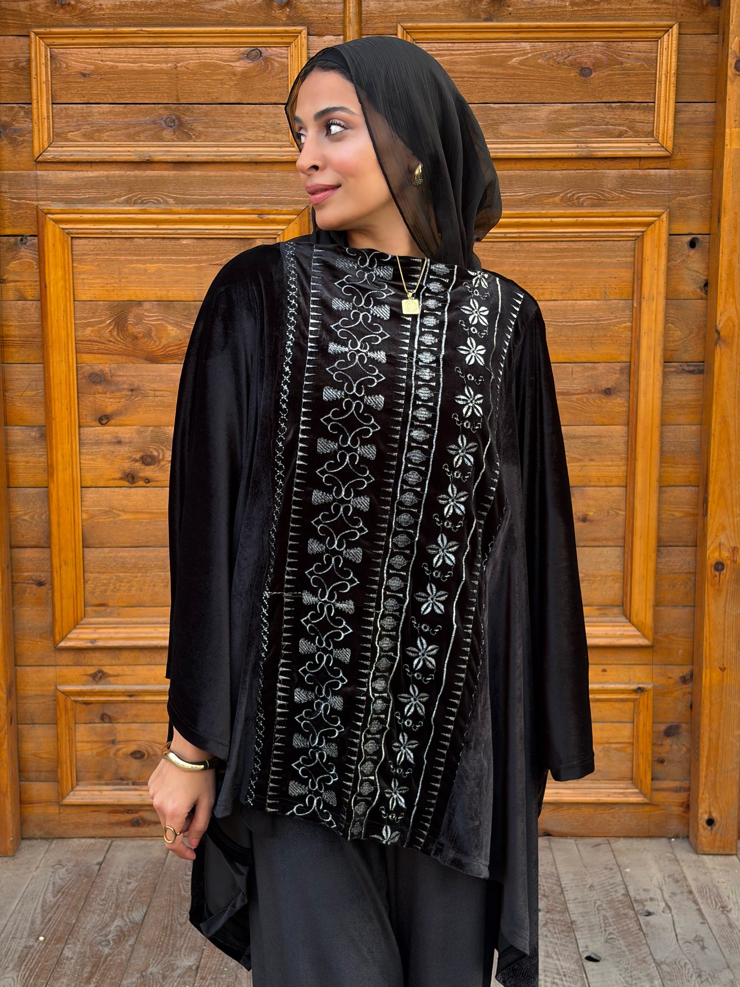 velvet embrodery set (black)