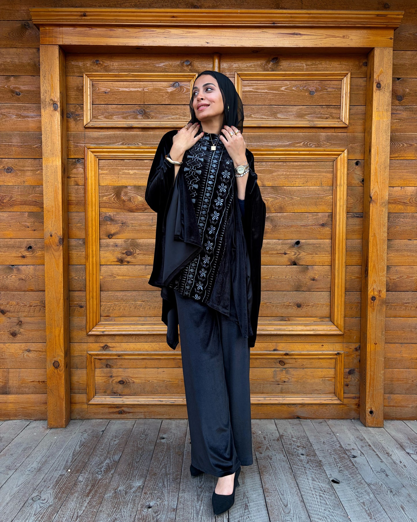 velvet embrodery set (black)