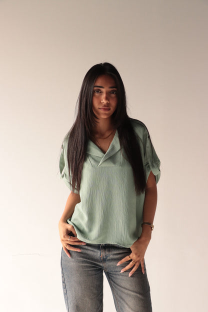 Croped basteel green crepe blouse